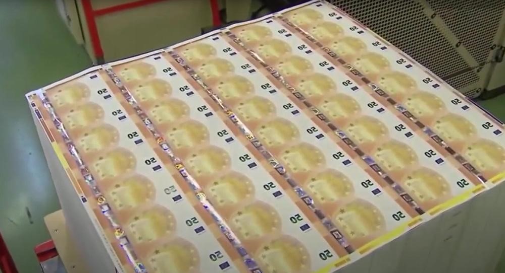 30%！特朗普关税大棒砸向欧盟！欧洲各国领袖集体震怒：这次绝